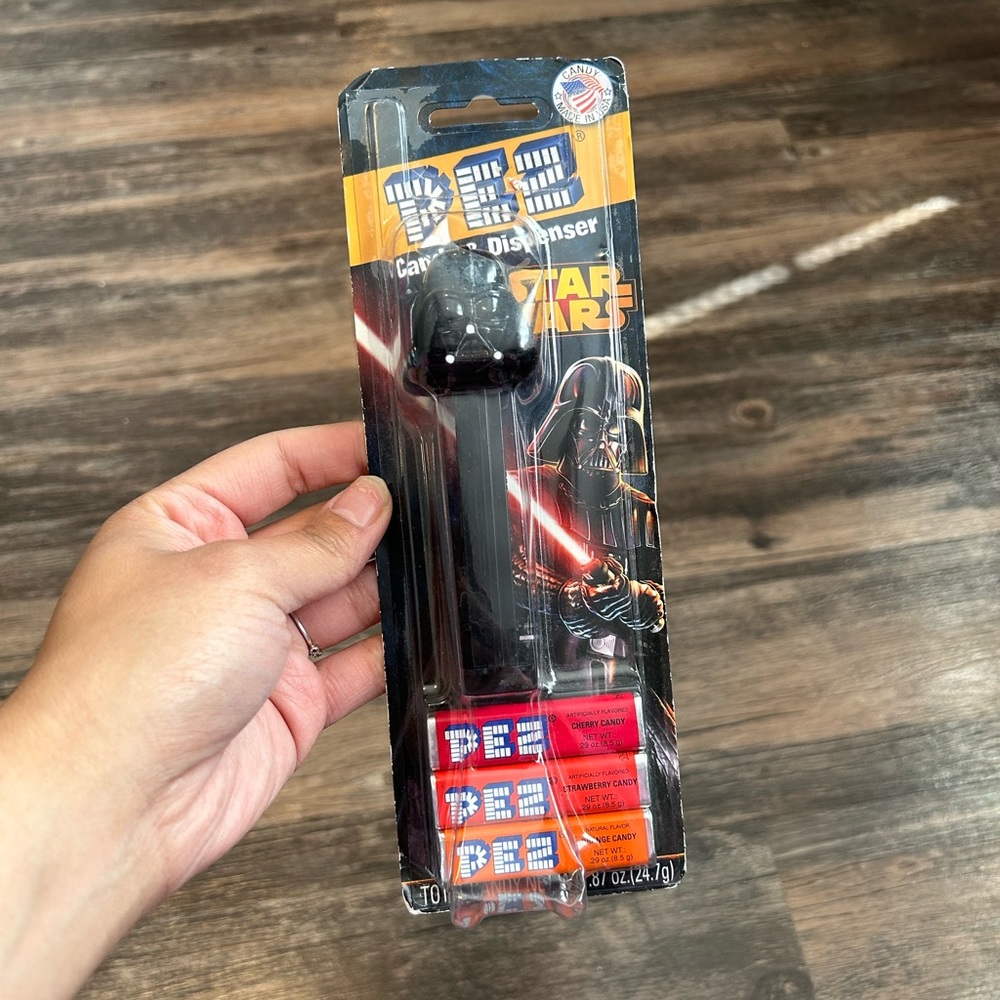 Dearth Vader Pez Dispenser